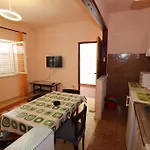 Apartments Antoneta