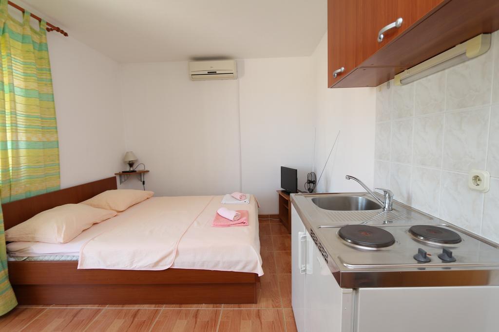 Antoneta Apartmán *